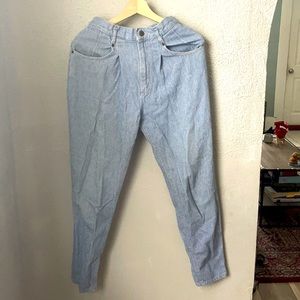 Lee’s picnic pants